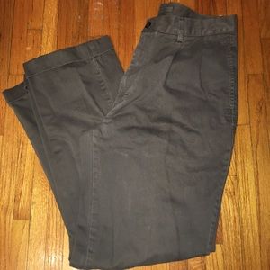 Men’s Size 32x34 Tommy Hilfiger Chinos